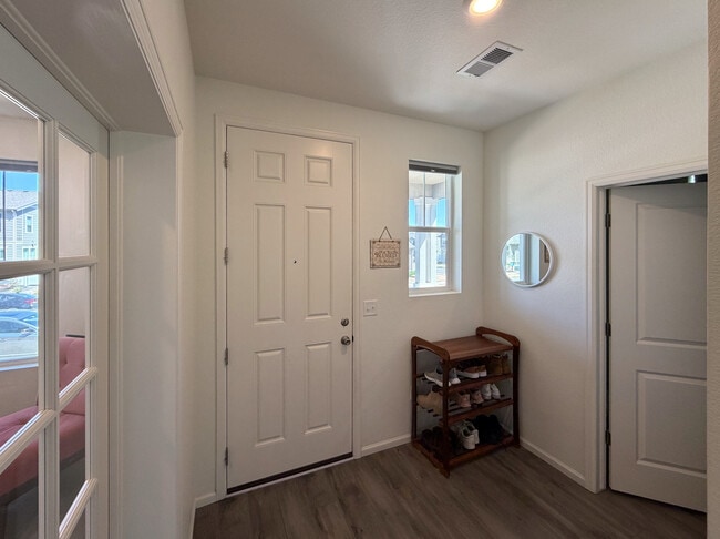 Foto del edificio - 2497 Winding Dr