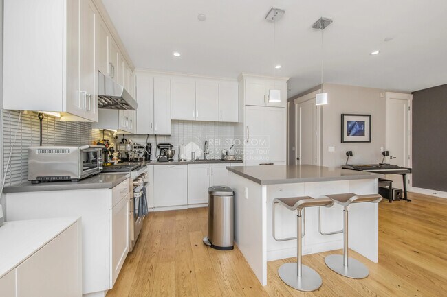 Foto del edificio - 200 Dolores St