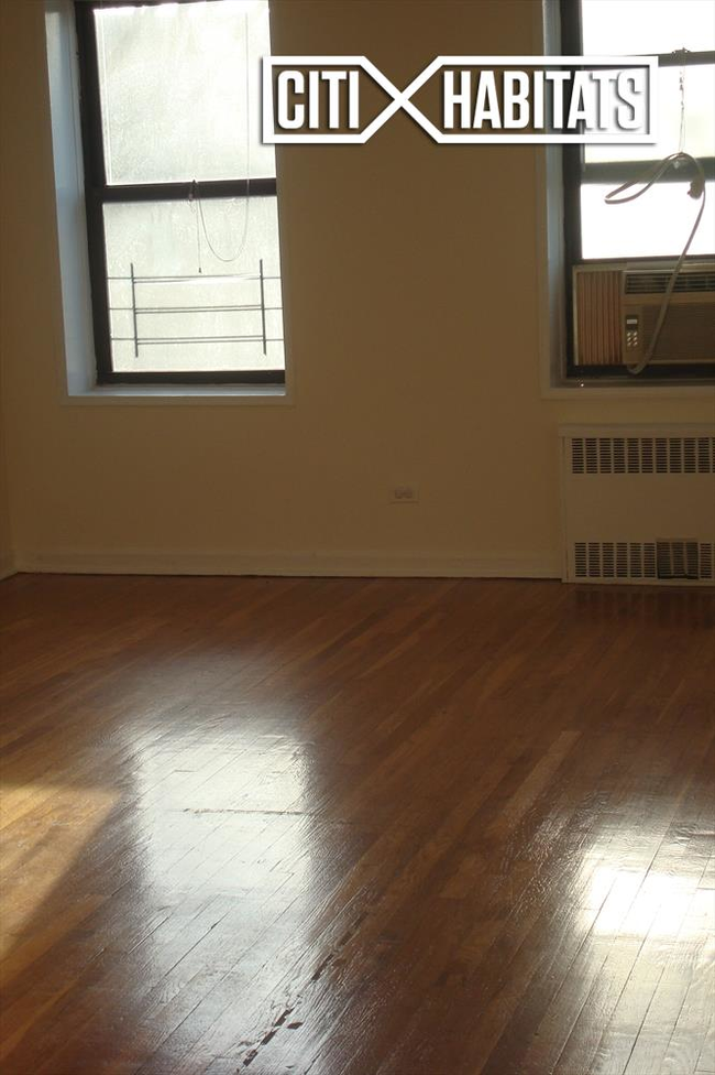 Building Photo - 88-11 Sutphin Blvd