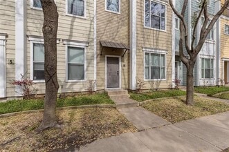 Building Photo - 4121 McKinney Ave