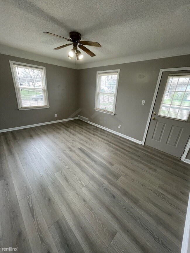 Foto del edificio - 2 br, 1 bath House - 24449 Annapolis St