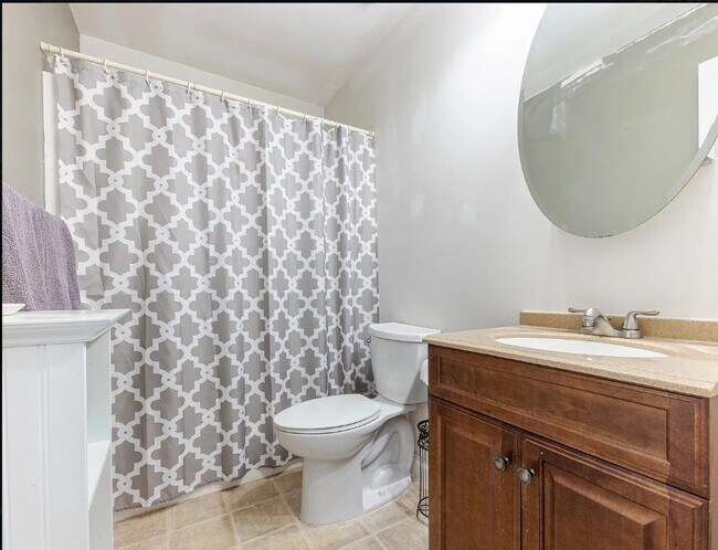 Photo - 138 Harvest Rd House