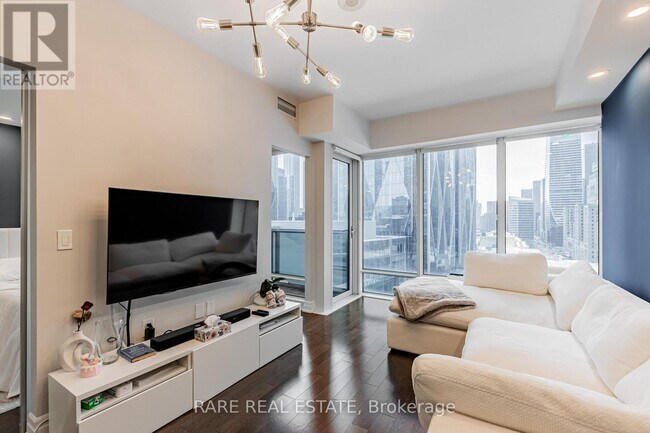 Photo du bâtiment - 8 The Esplanade