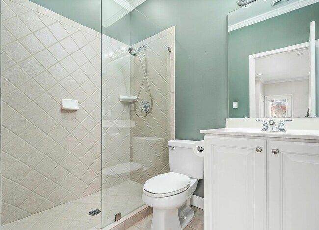 Building Photo - Don’t Miss This Beautiful 1-Bedroom