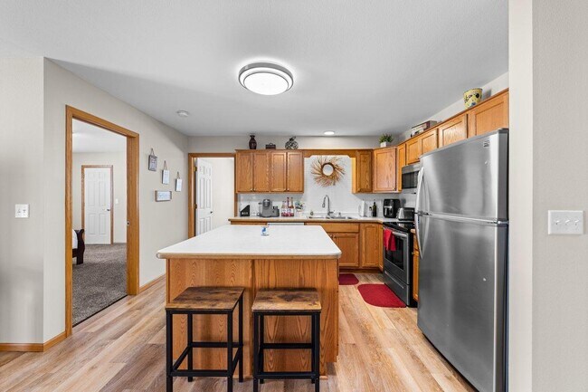 Foto del edificio - 433 Sarah Cir