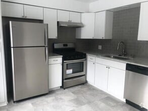 Building Photo - 3236 Bolgos Cir