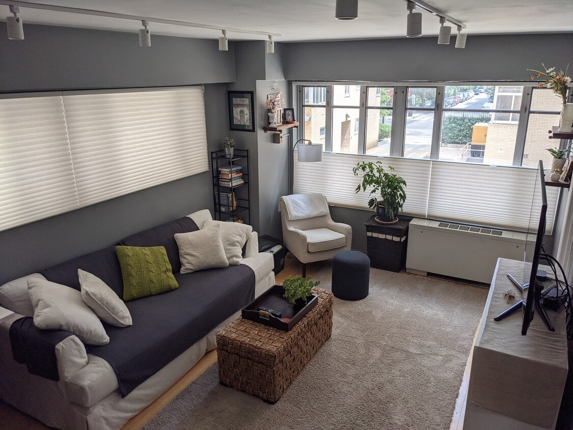 Photo - 1711 Massachusetts Ave NW (Washington, DC)