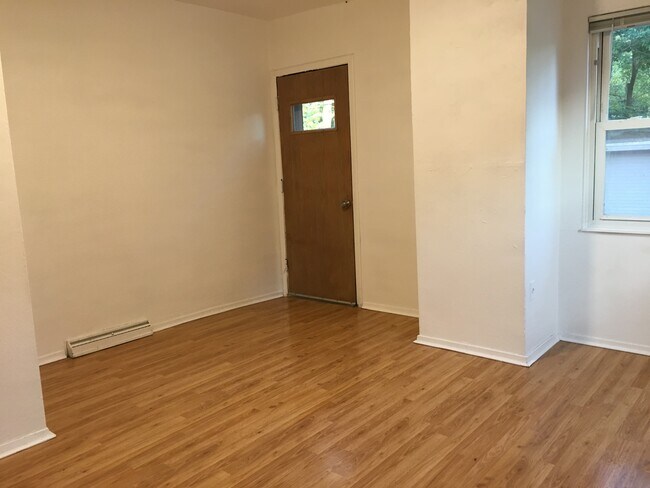 Foto del edificio - 1125 Williamson St