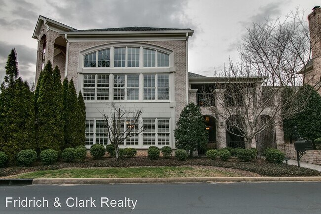 Building Photo - 4 br, 3.5 bath House - 61 Whitworth