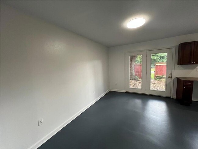 Foto del edificio - 7702 Belcrest Pl