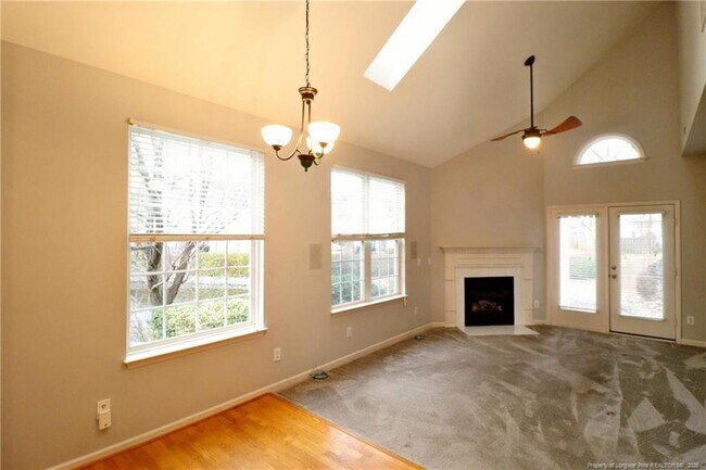 Foto del edificio - 3013 Silky Dogwood Trail