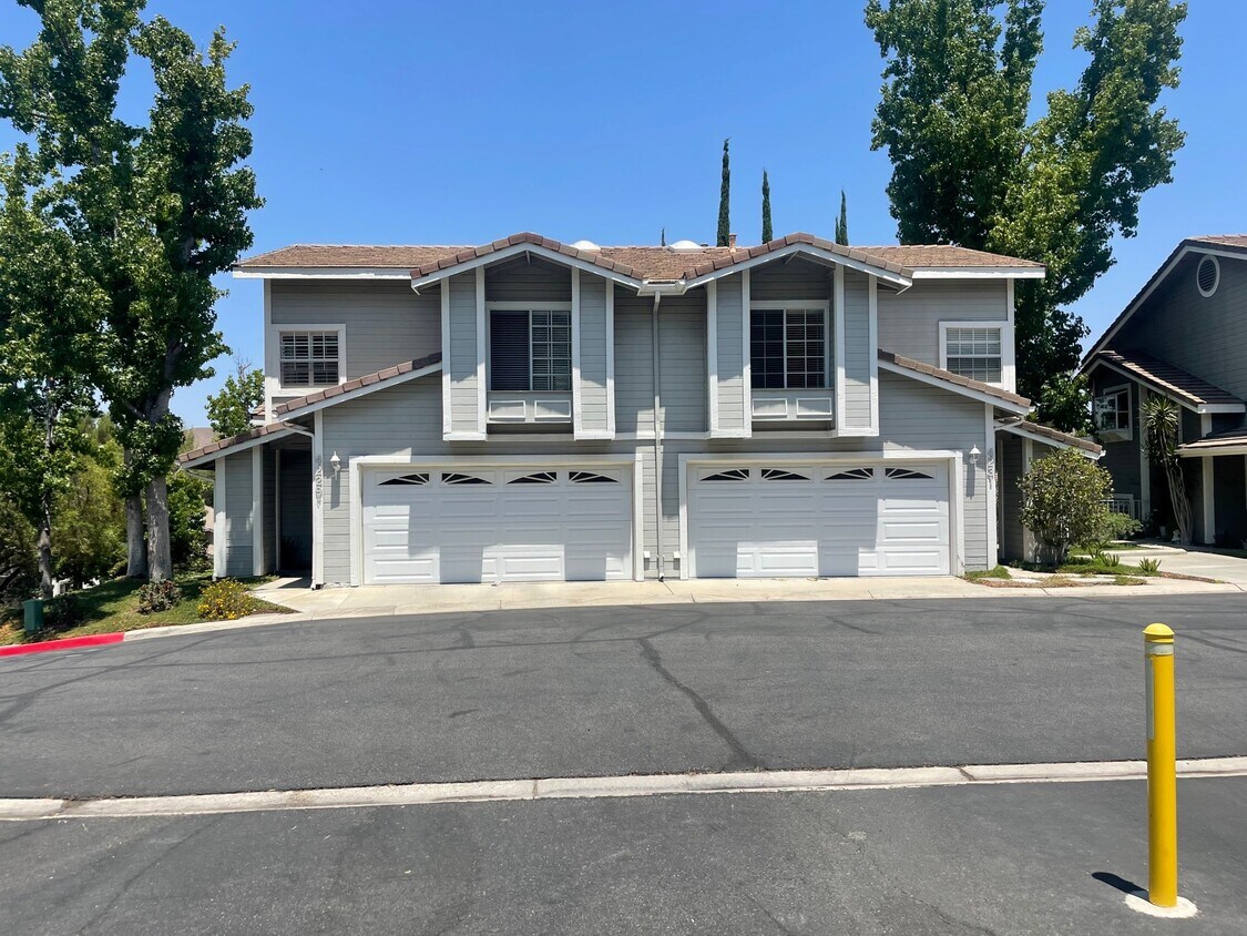 4231 Flintlock Ln, Westlake Village, CA 91361 Townhome Rentals in