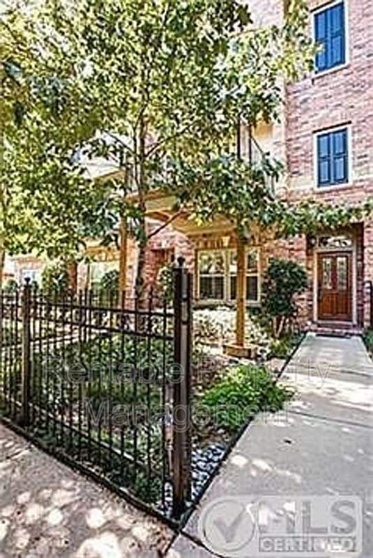 Photo - 3610 Gillespie St Apartment