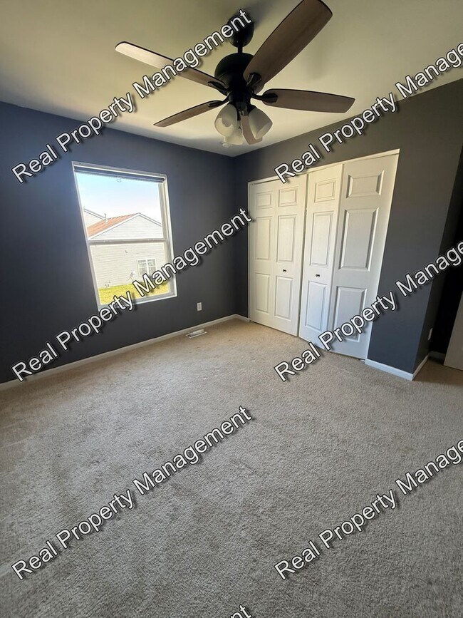 Foto del edificio - 2 Bedroom Townhome