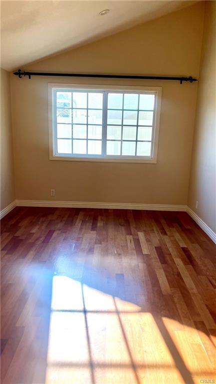 Foto del edificio - 16255 Dickens St