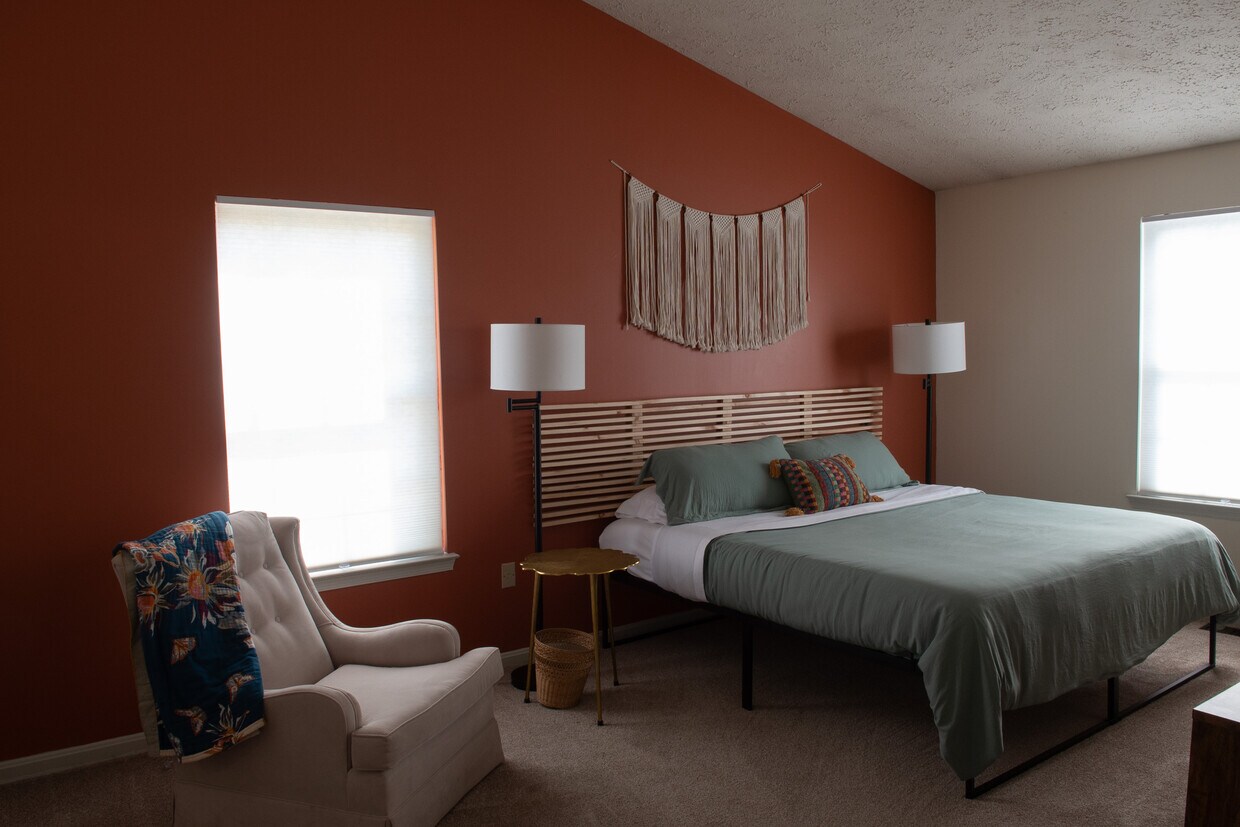 Dormitorio 1 - 3270 Greenwich Ct