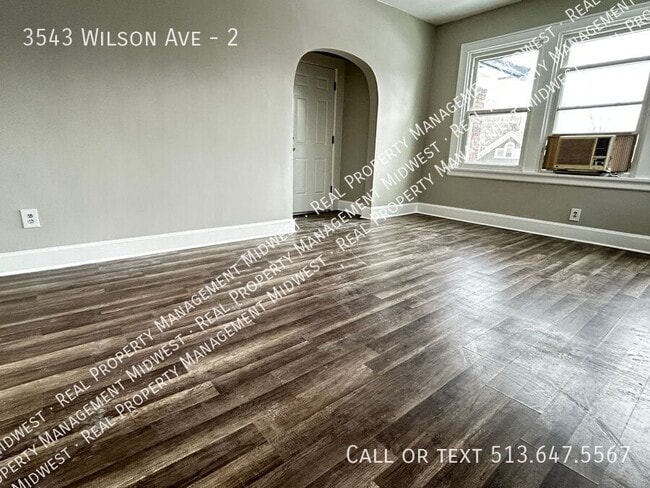 Foto del edificio - 3543 Wilson Ave