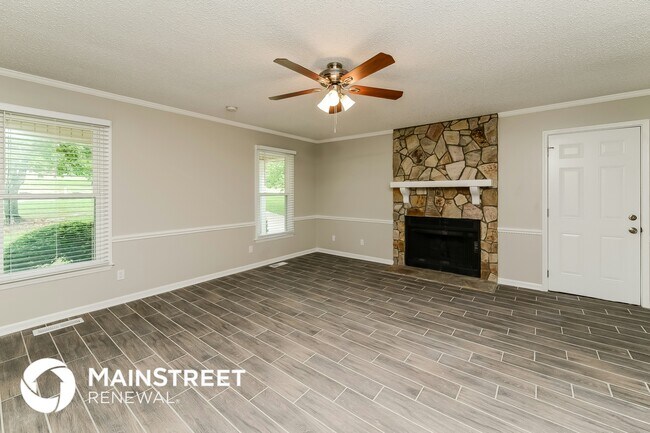 Building Photo - 2359 Oakton Dr