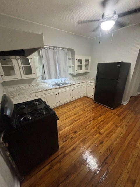 Kitchen - 1100 Avenue A