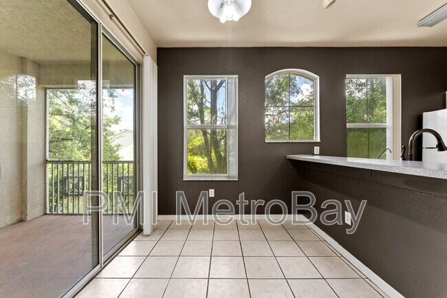 Foto del edificio - 5039 Sunridge Palms Dr