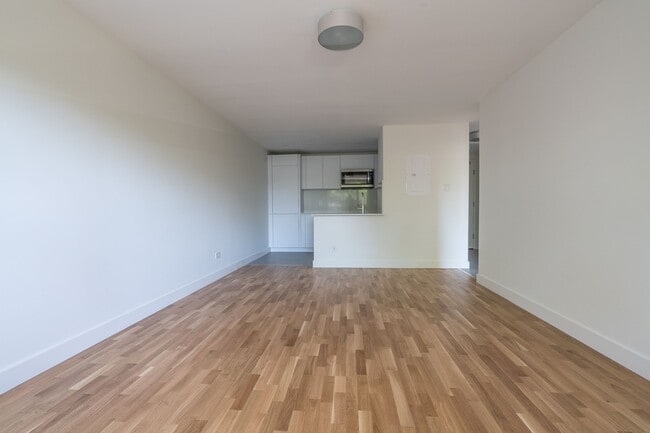 Building Photo - 111 Lawton Blvd