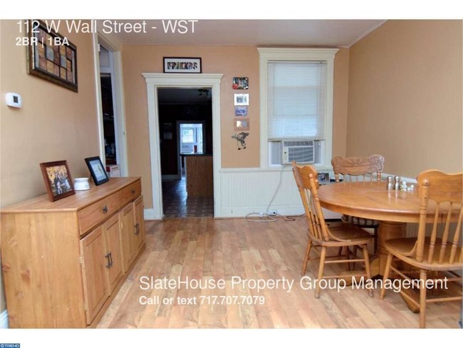 Building Photo - 112 E Wall St