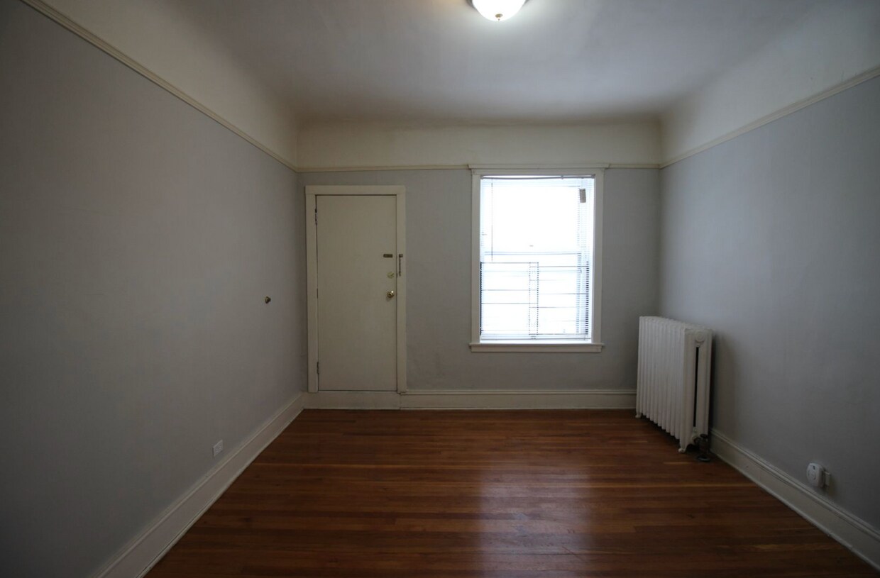 Living Room - 836 Sherman Ave