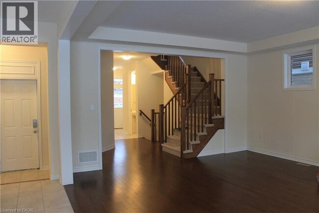 Building Photo - 308 Ridge Rd