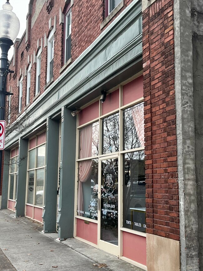 Foto del edificio - 703 N 4th St