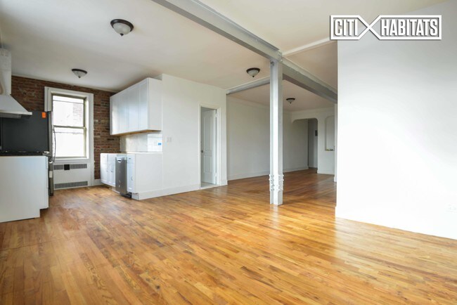 Building Photo - 4330 48th St