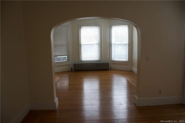 Building Photo - 799 Elm St