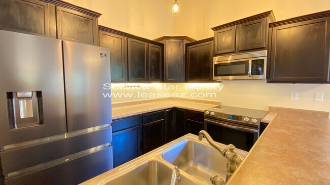Foto del edificio - 10036 W Preston Ln
