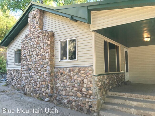 Foto del edificio - 2 br, 1 bath House - 536 Ogden Canyon