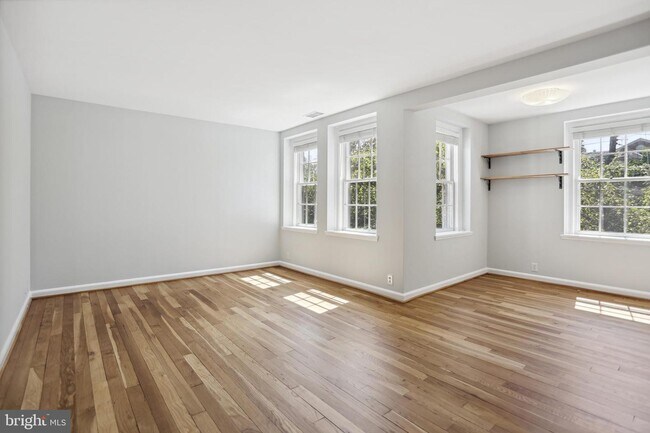Building Photo - 3807 Rodman St NW