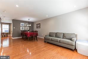 Foto del edificio - 81 Hearthstone Ln