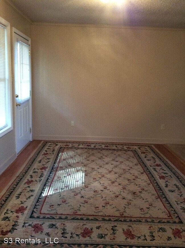 Building Photo - 3 br, 2 bath House - 7585 E. Oaklawn Rd