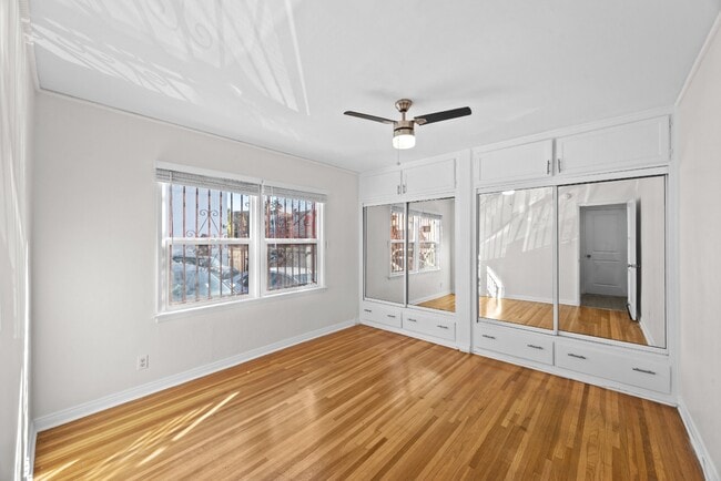 Building Photo - BRIGHT & SPACIOUS | 1 BED 1 BATH | FULL KITCHEN & PARKING INCLUDED