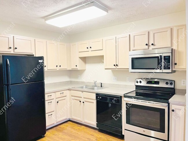 Foto del edificio - 120 Stanton Hall Ln