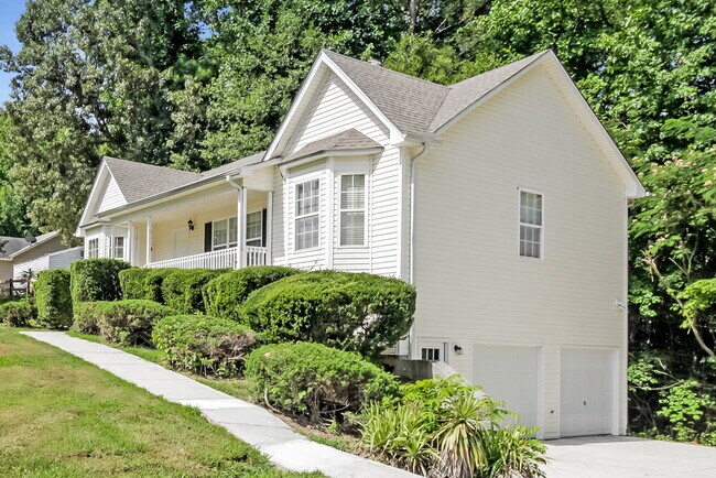 Building Photo - 111 Ridgecrest Dr