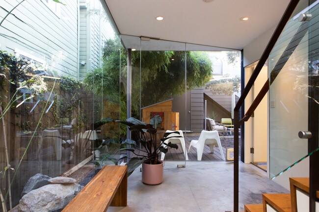 Foto del edificio - 219 Horizon Ave