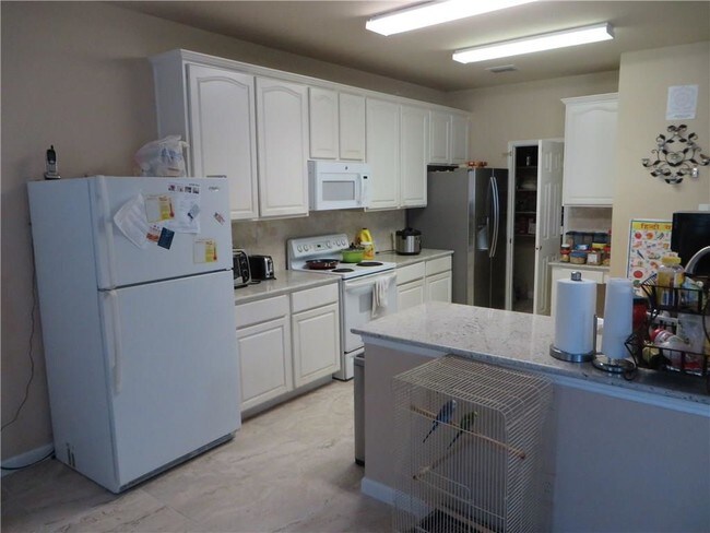 Building Photo - 3153 Paradise Valley Dr