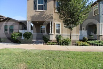 Building Photo - 3802 East Stiles Lane