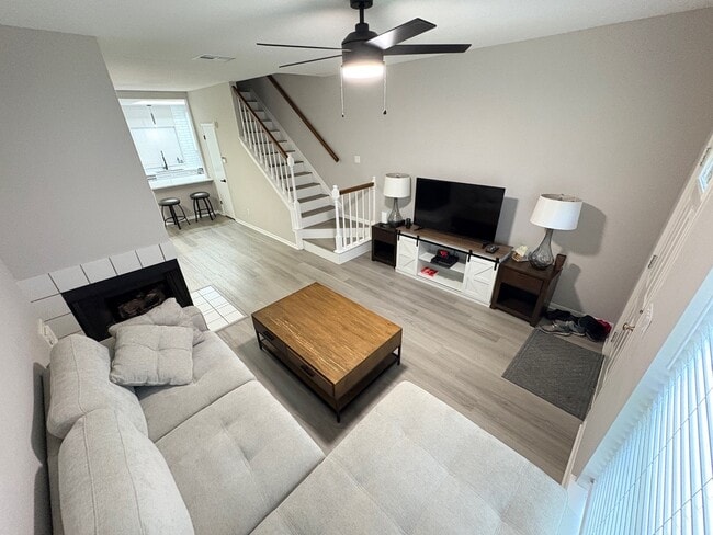 Foto del edificio - 2910 Grants Lake Blvd