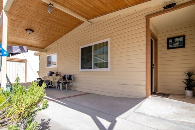 Building Photo - 1159 Raymond Ave