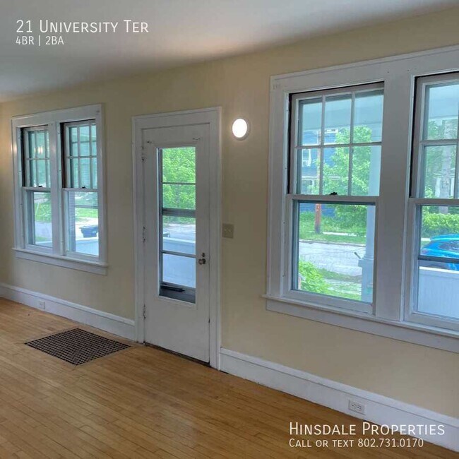 Building Photo - 21 University Terrace