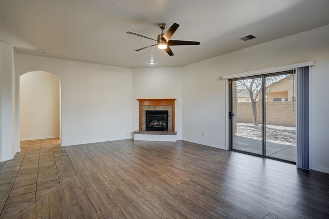 Foto del edificio - 3 bedroom, 2 bathroom home for rent in Vie...