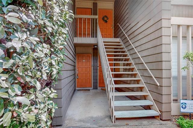 Building Photo - 5132 Amesbury Dr