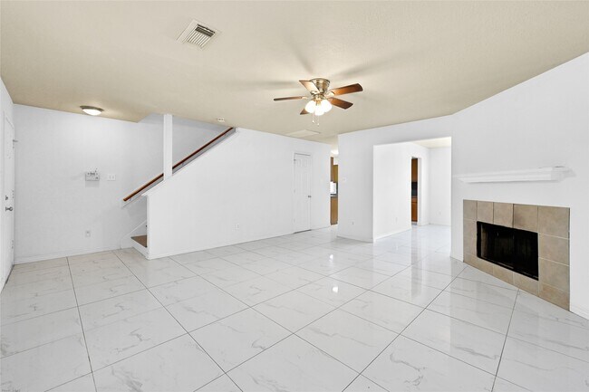Building Photo - 10407 Hamlet Vale Ct