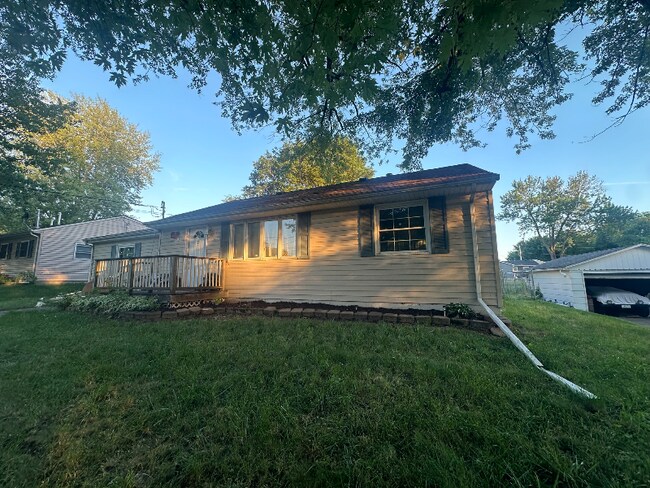 Building Photo - 1444 Dodge St