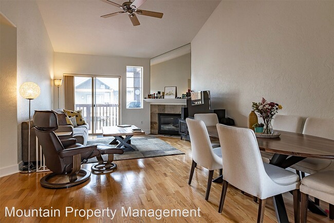 Building Photo - 2 br, 1 bath House - 1708 Redstone Avenue,...